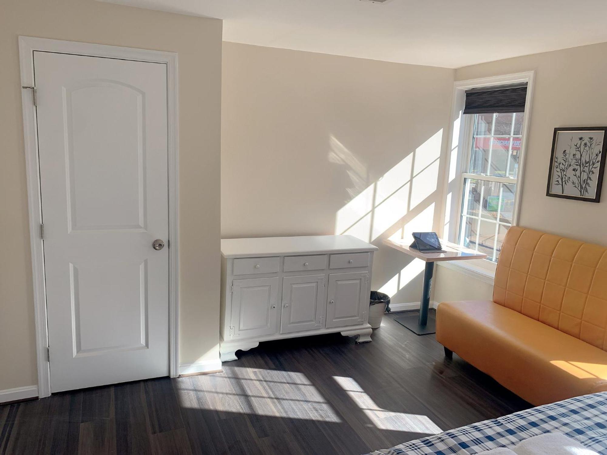 Sweet Bedroom Located Central Of Downtown Baltimore Exterior foto
